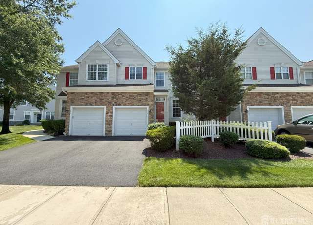 Property at 602 Yarrow Cir, South Brunswick, NJ 08810, 3 beds, 2.5 baths