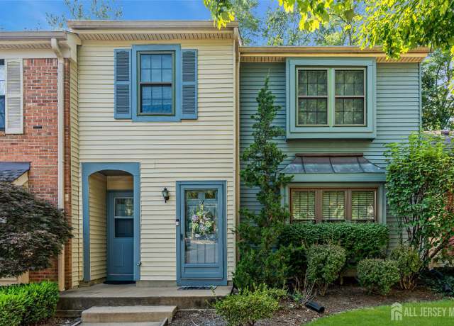 Property at 71 Bradford Ct, Matawan, NJ 07747, 2 beds, 2 baths
