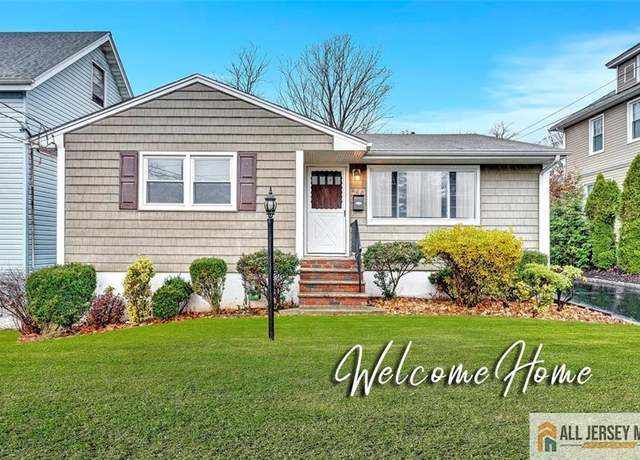 Property at 440 East Ave, Sewaren, NJ 07077, 3 beds, 1.5 baths