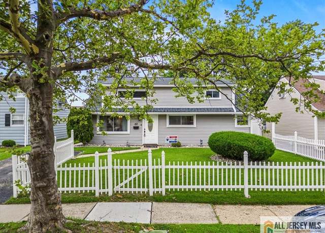 Property at 60 Sycamore St, Carteret, NJ 07008, 4 beds, 2 baths
