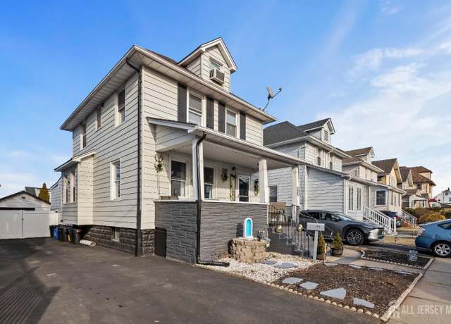 Property at 82 Lincoln Ave, Carteret, NJ 07008