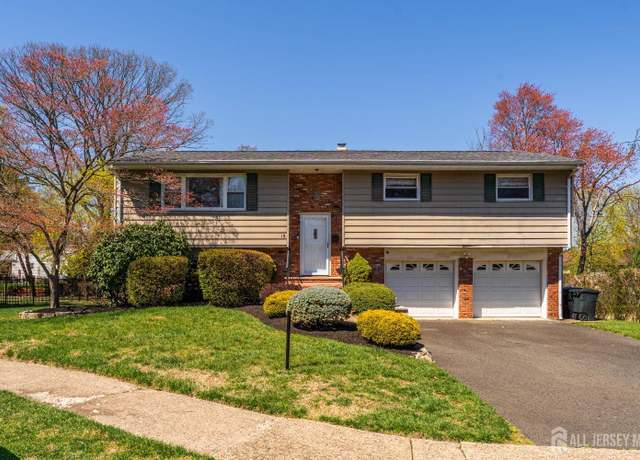 Property at 15 Nottingham Dr, East Brunswick, NJ 08816, 4 beds, 1.5 baths
