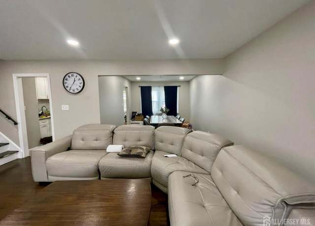 Property at 57 Beacon St, Port Reading, NJ 07064, 4 beds, 2 baths