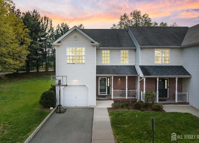 Property at 51 E Burgess Dr, Piscataway, NJ 08854, 2 beds, 2.5 baths
