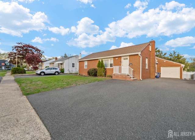 Property at 130 Cumberland St, South Plainfield, NJ 07080, 3 beds, 1.5 baths