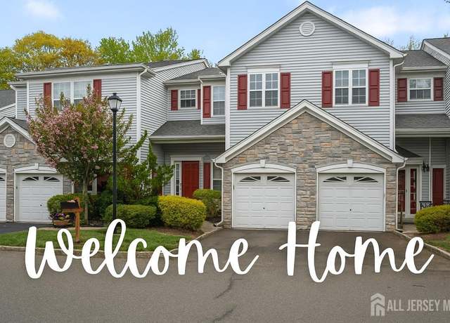 Property at 30 Catherine Ct, Old Bridge, NJ 08879, 2 beds, 2.5 baths