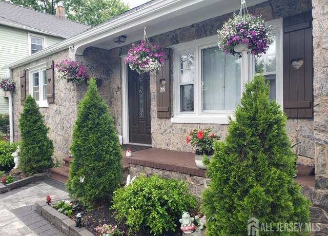 Property at 22 Trenton Ave, Edison, NJ 08817, 3 beds, 1 bath
