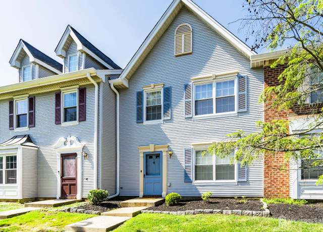 Property at 19 Albury Way, North Brunswick, NJ 08902, 2 beds, 2.5 baths