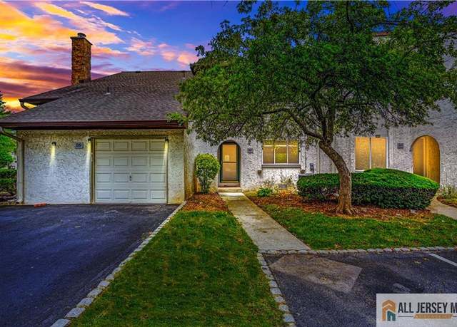 Property at 97 Thoreau Dr, Plainsboro, NJ 08536, 2 beds, 2.5 baths