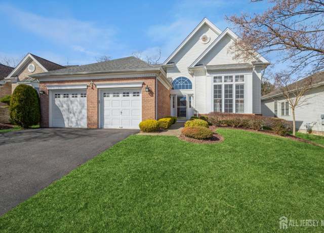 Property at 42 Turnberry Dr, Monroe, NJ 08831, 3 beds, 3 baths