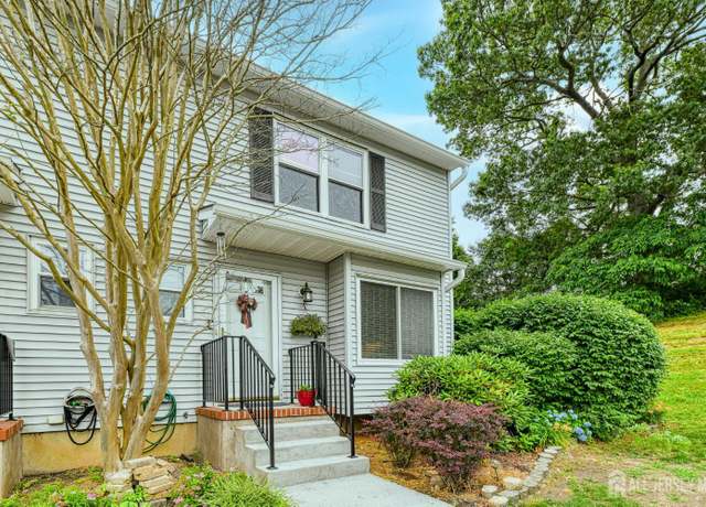 Property at 16 Jeanette Ct #293, Jamesburg, NJ 08831, 2 beds, 1.5 baths
