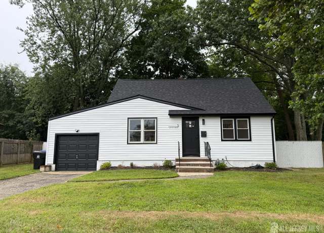 Property at 5 N Lois Ave, East Brunswick, NJ 08816, 3 beds, 2 baths