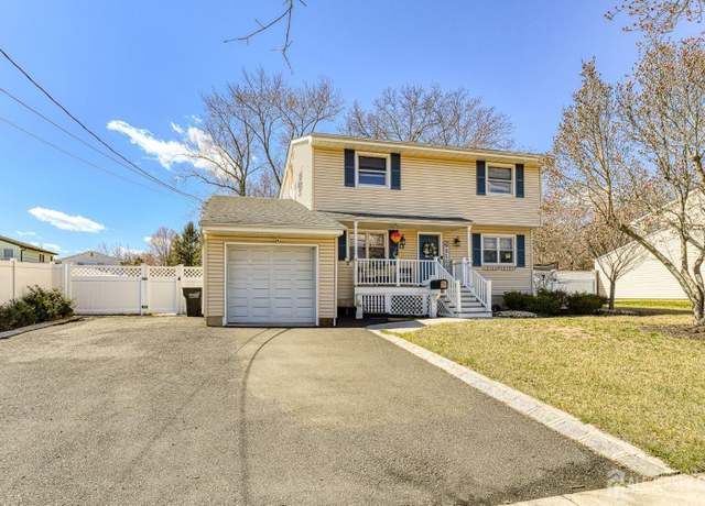 Property at 52 Owens Rd, Old Bridge, NJ 08857, 5 beds, 2.5 baths