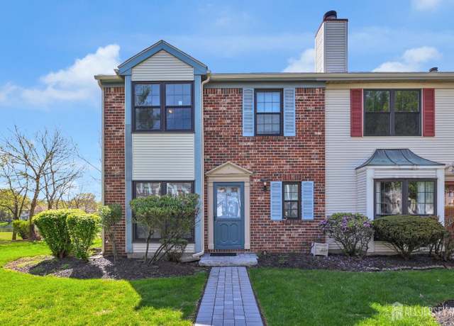 Property at 192 Hampshire Ct, Piscataway, NJ 08854, 3 beds, 2.5 baths