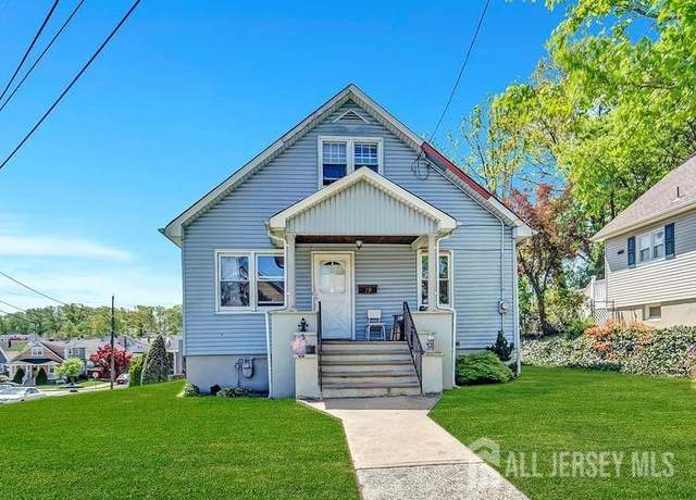 Property at 29 Pulawski Ave, South River, NJ 08882, 4 beds, 1 bath