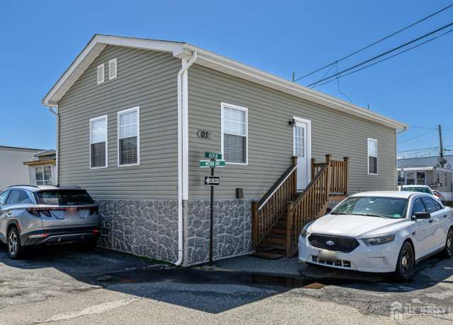 Property at 1 Helen Dr, Moonachie, NJ 07074, 2 beds, 2 baths