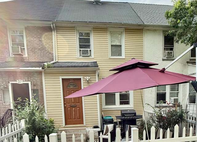 Property at 25 Langley Pl, New Brunswick, NJ 08901, 2 beds, 1 bath