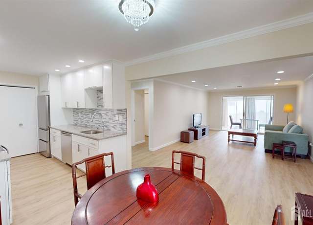 Property at 9-c Aspen Plz, Monroe, NJ 08831, 2 beds, 2 baths
