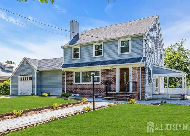 Property at 8-10 Malden Ter Unit 8 10, Elizabeth, NJ 07208, 4 beds, 2.5 baths