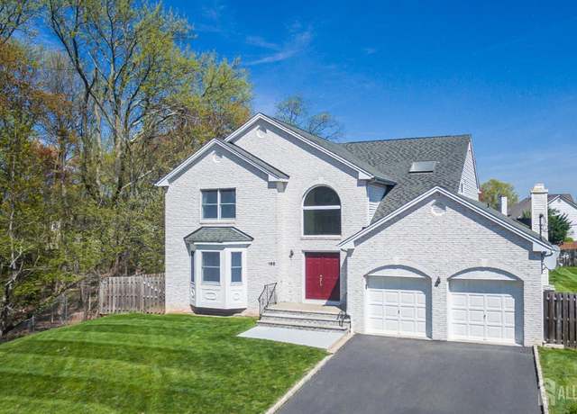 Property at 166 Lund Ave, Edison, NJ 08820, 5 beds, 2.5 baths