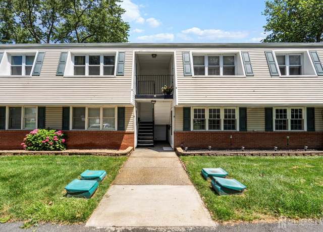 Property at 10 Haven Dr Unit B, Matawan, NJ 07747, 1 bed, 1 bath