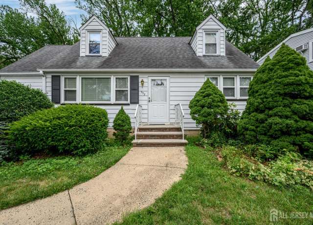 Property at 958 Apgar Ter, Rahway, NJ 07065, 4 beds, 2 baths