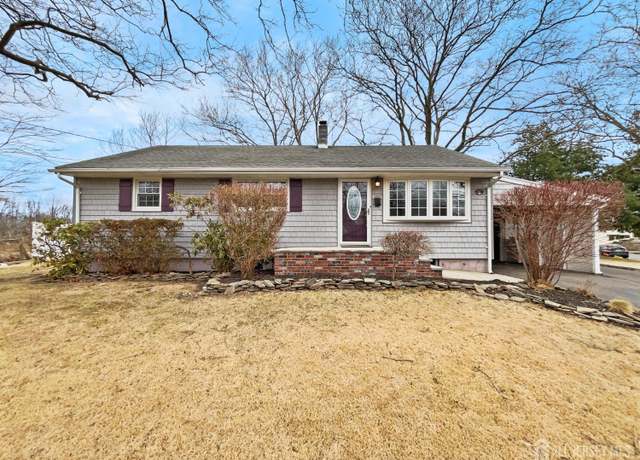 Property at 1 Vincent St, Sayreville, NJ 08859, 4 beds, 2 baths