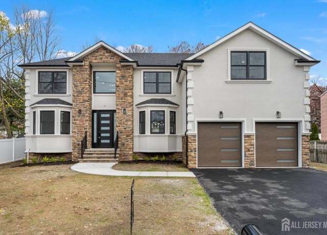 Property at 23 Redwood Ave, Edison, NJ 08817, 5 beds, 4 baths