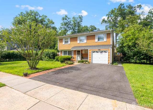 Property at 21 Rieder Rd, Spotswood, NJ 08884, 3 beds, 1.5 baths