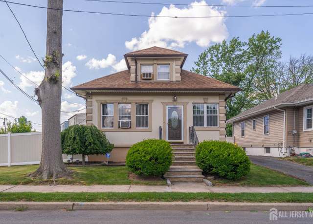 Property at 2046 Barnett St, Rahway, NJ 07065, 4 beds, 1 bath