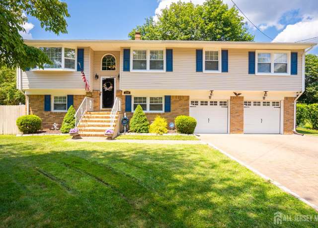 Property at 226 Carlisle St, South Plainfield, NJ 07080, 4 beds, 2.5 baths