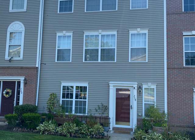 Property at 258 Nathan Blvd, Parlin, NJ 08859, 3 beds, 2.5 baths