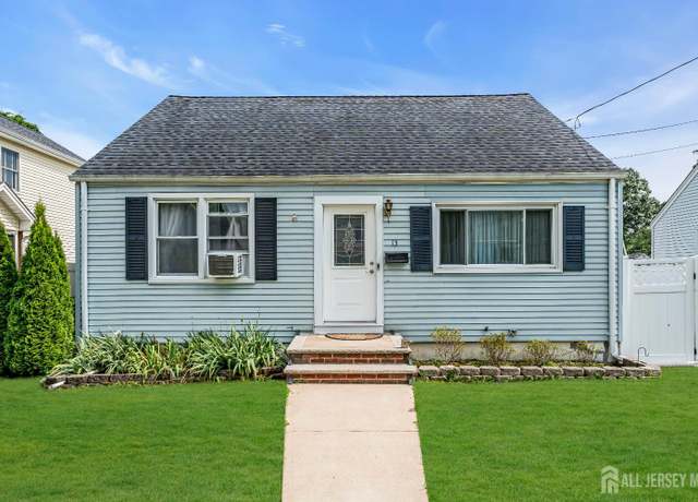 Property at 13 Dorothy St, Spotswood, NJ 08884, 3 beds, 1 bath