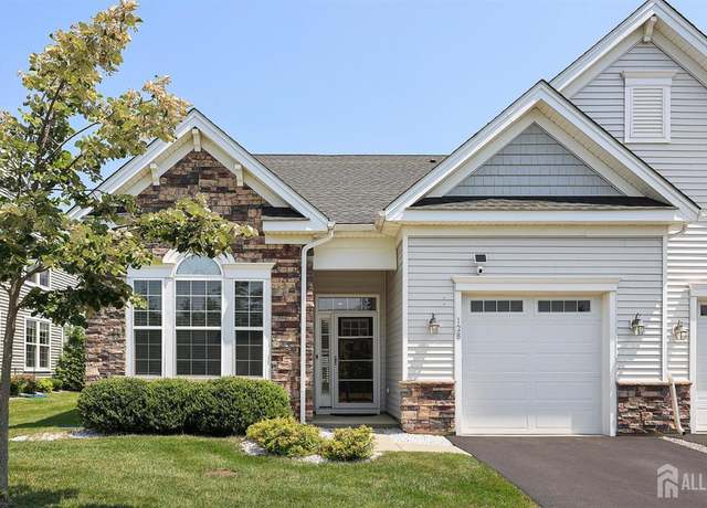 Property at 128 Starlight Dr, Monroe, NJ 08831, 3 beds, 3 baths