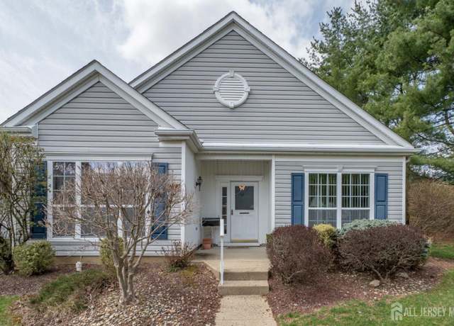 Property at 352 Harrier Dr, Monroe, NJ 08831, 2 beds, 2 baths