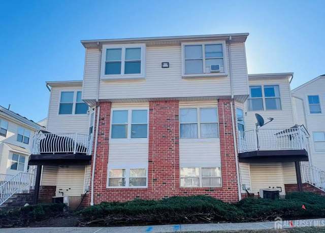 Property at 778 Harbortown Blvd, Perth Amboy, NJ 08861, 3 beds, 3 baths