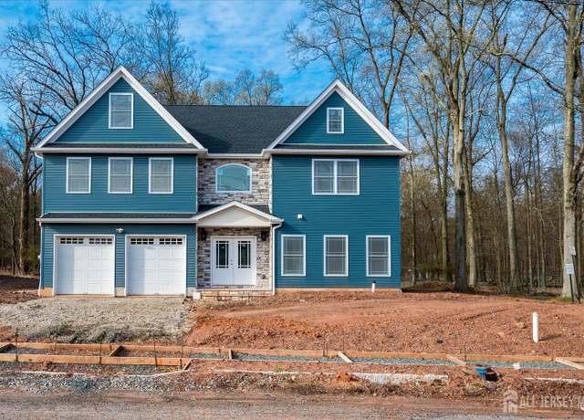 Property at 90 Hancock Rd, Piscataway, NJ 08854, 4 beds, 3.5 baths