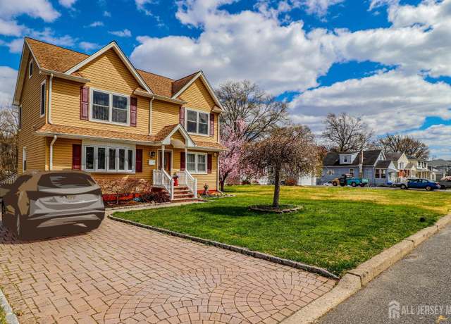 Property at 76 Kimberly Rd, Colonia, NJ 07067, 4 beds, 2 baths