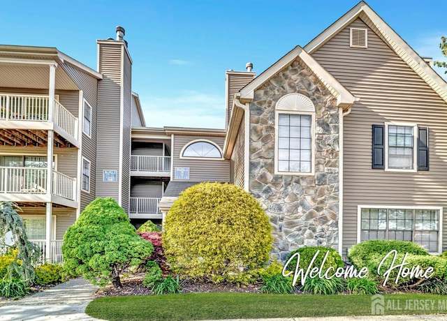 Property at 14 Lear Ct, East Brunswick, NJ 08816, 1 bed, 1 bath