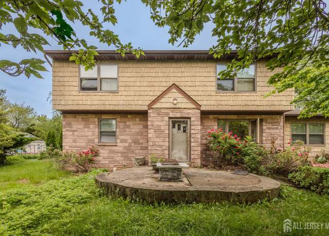 Property at 170 Jordon Rd, Colonia, NJ 07067, 3 beds, 3 baths