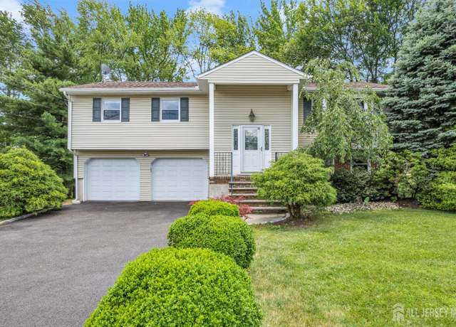 Property at 11 Eagle Rd, Edison, NJ 08820, 4 beds, 2.5 baths