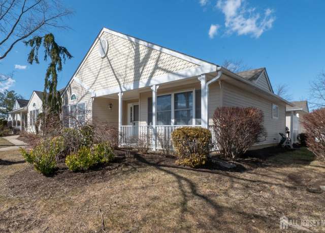 Property at 218 N Pondview Blvd, Monroe, NJ 08831, 2 beds, 2.5 baths