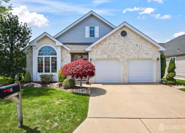 Property at 11 Wintons Way, Monroe, NJ 08831, 2 beds, 2 baths