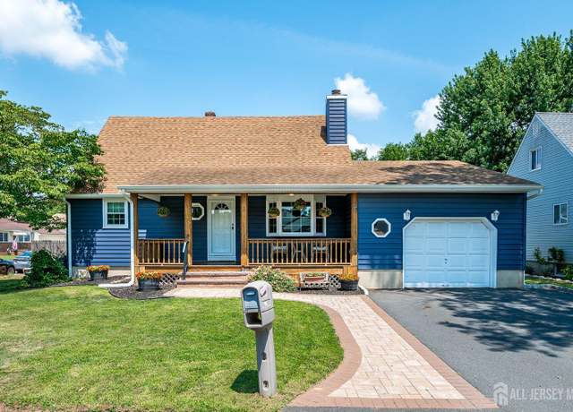 Property at 108 Morris Ave, Edison, NJ 08837, 5 beds, 3 baths