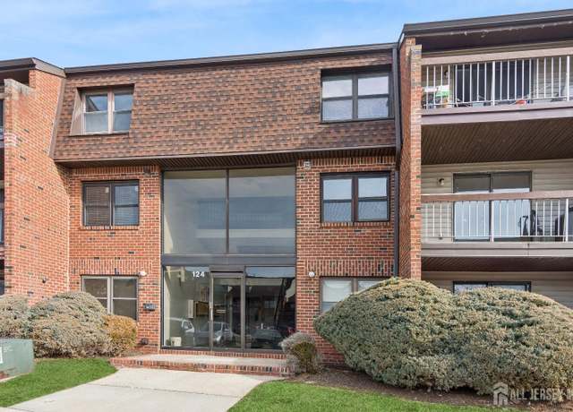 Property at 124 Beverly Hill Ter Unit J, Woodbridge Proper, NJ 07095, 1 bed, 1 bath
