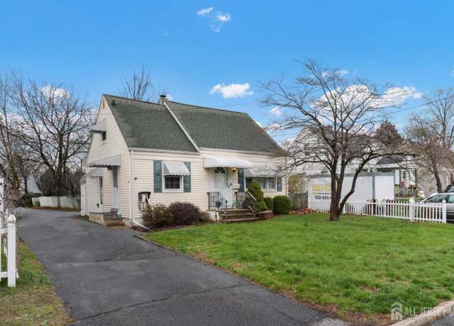 Property at 505 Lorraine Ave, Middlesex, NJ 08846, 4 beds, 1 bath