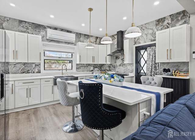 Property at 207 South Broadway, South Amboy, NJ 08879, 4 beds, 1.5 baths