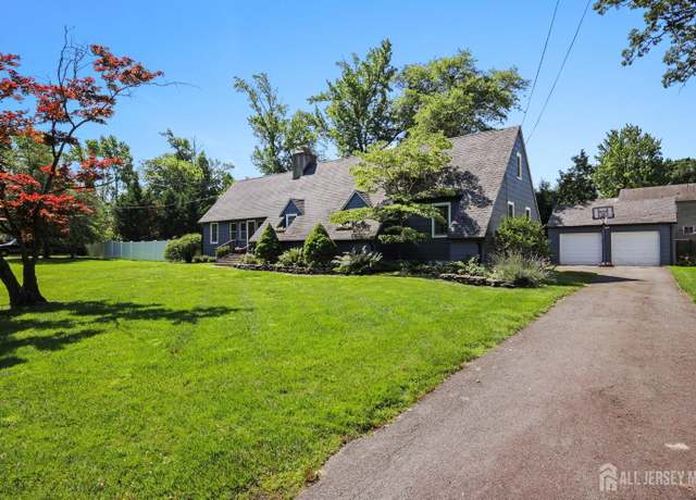 Property at 386 Franklin Rd, North Brunswick, NJ 08902, 4 beds, 2 baths