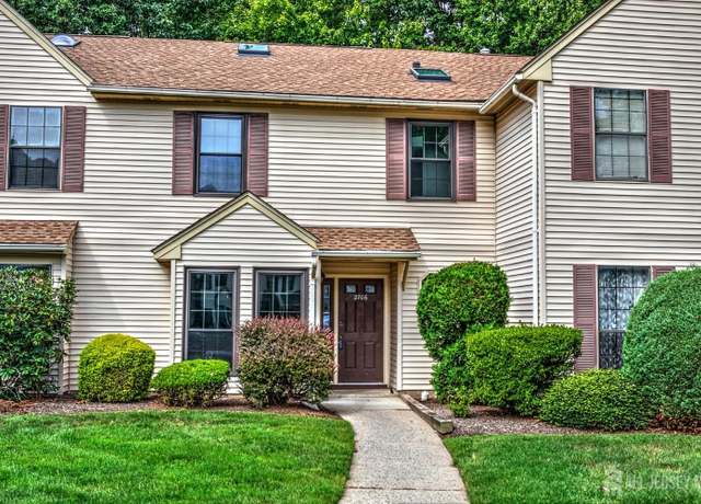 Property at 2706 Cricket Cir, Edison, NJ 08820, 3 beds, 2.5 baths