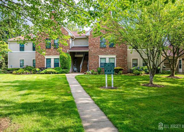 Property at 186 Wycoff Way W, East Brunswick, NJ 08816, 2 beds, 1 bath